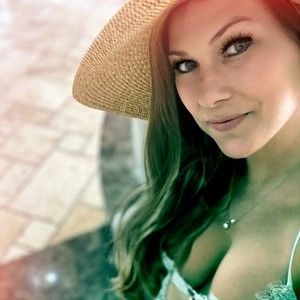 Meet your Posher, Leann